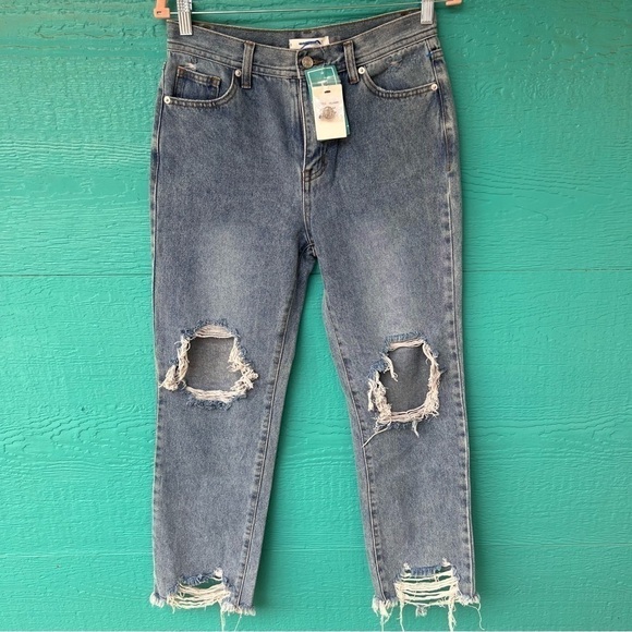 idem ditto Denim - CLEARANCE DISTRESSED DECONSTRUCTED MOM JEANS VINTAGE WASH SIZE MEDIUM NWT